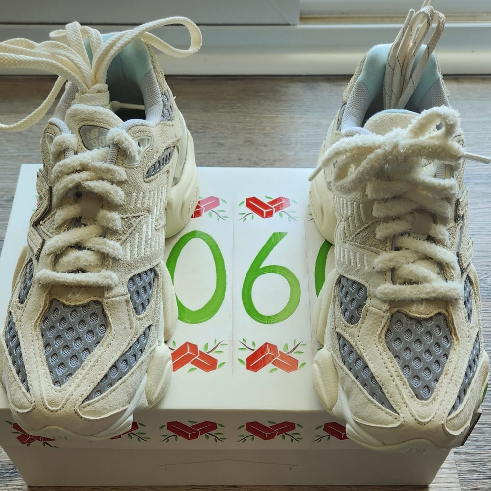 New Balance Bricks & Wood 90/60
